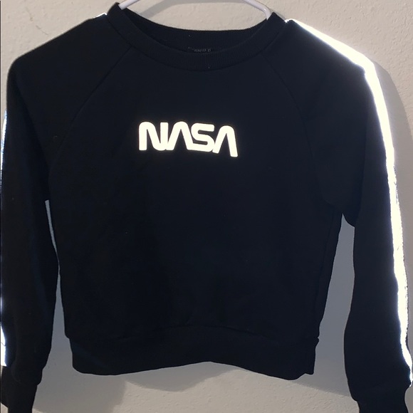 nasa sweater forever 21